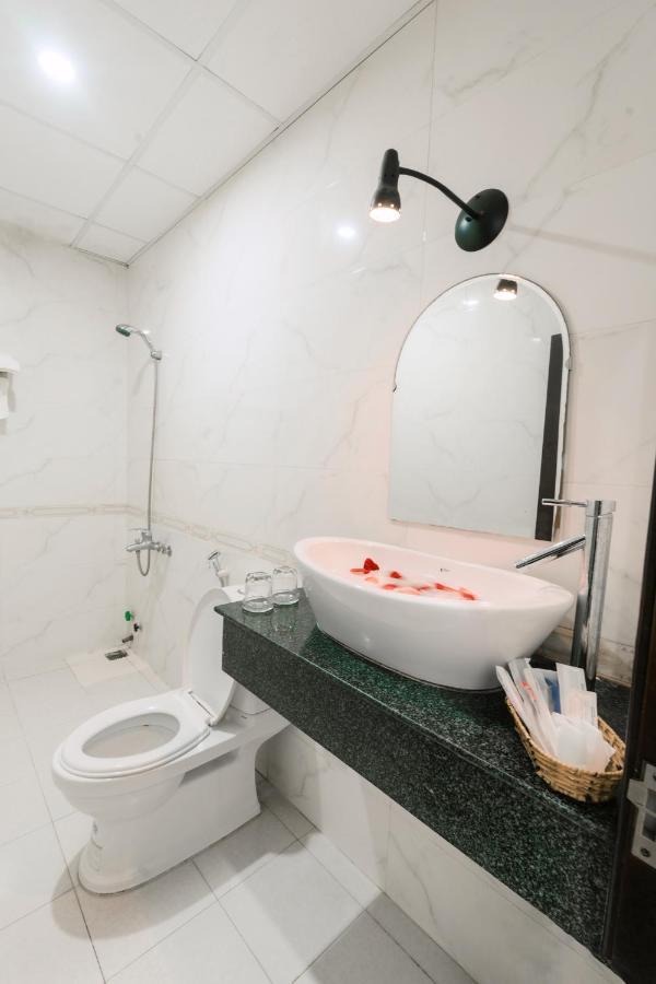 Lotus Rock Hotel Дананг Екстер'єр фото